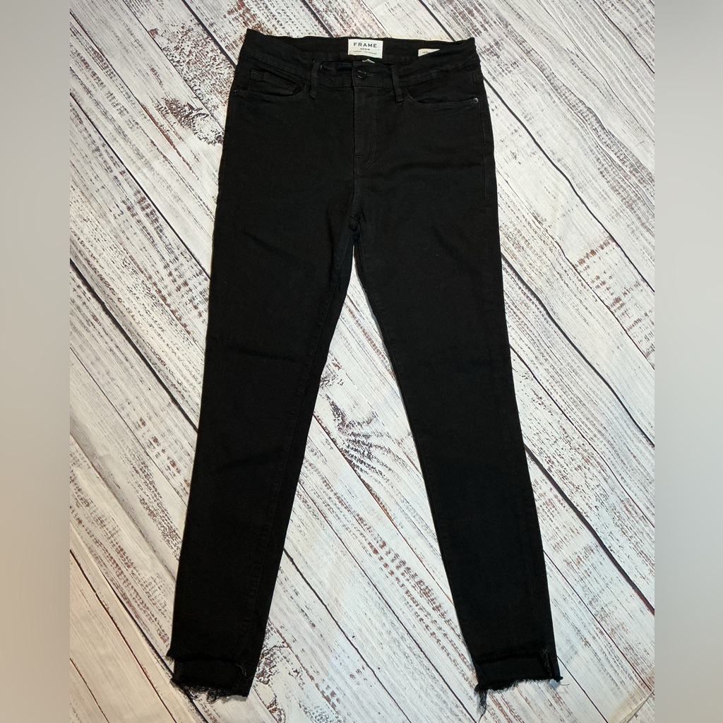 Frame Le Skinny De Jeanne Black Denim Jeans. Size 28.